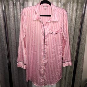 Victoria’s Secret Womens Medium Sleepwear Gown